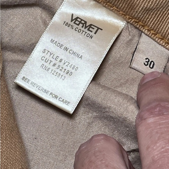 Vervet Jeans Women's Tan Size 30 Straight Vintage Crop Distressed Raw Hem 32x26 - Picture 7 of 8